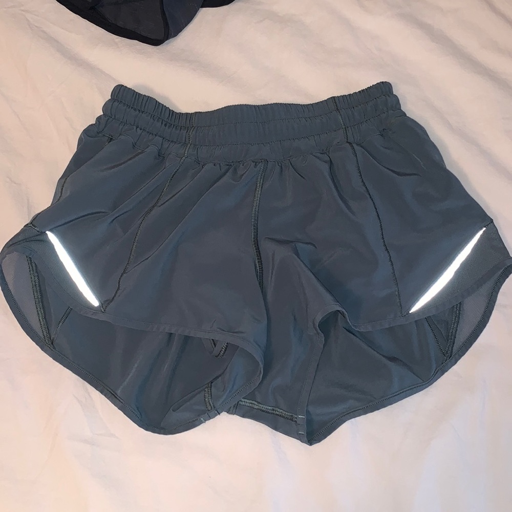 Green lululemon shorts size 4 ( run small)